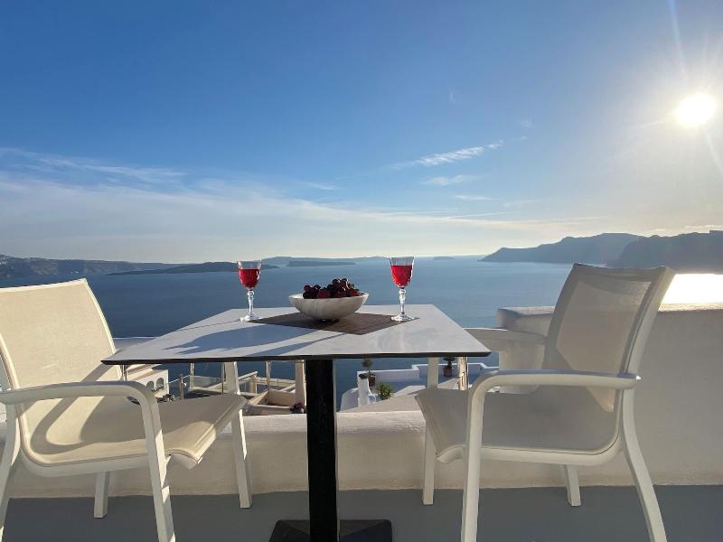 Diamond Luxury Suites image