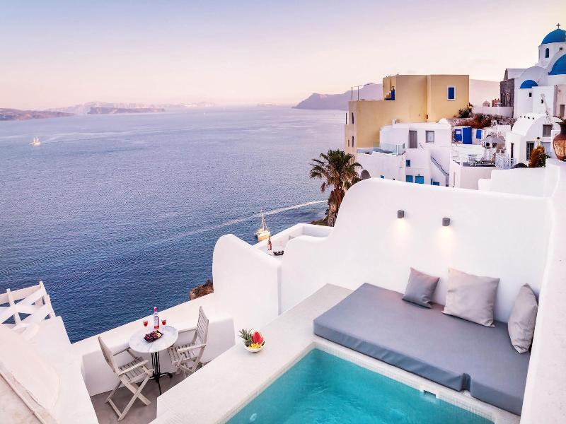 Diamond Luxury Suites image