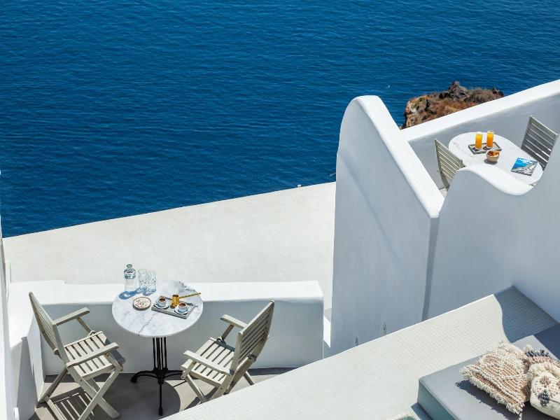 Diamond Luxury Suites image