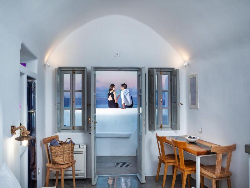 Diamond Luxury Suites image