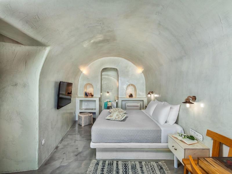 Diamond Luxury Suites image