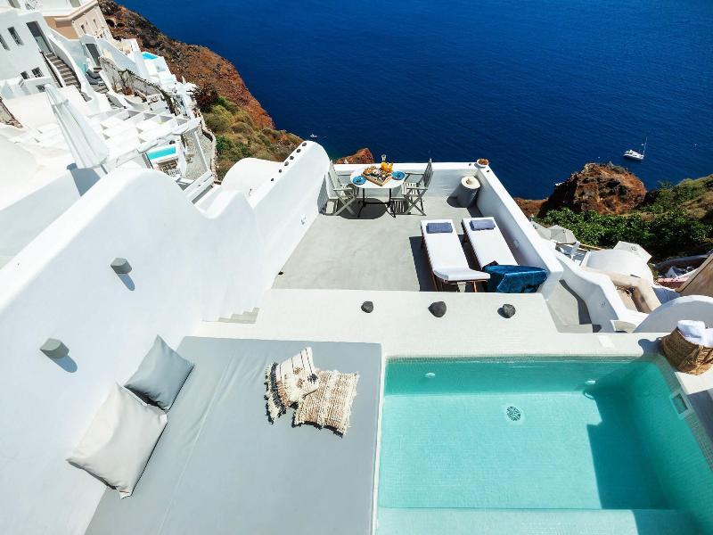 Diamond Luxury Suites image