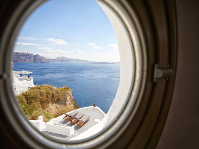 Diamond Luxury Suites image