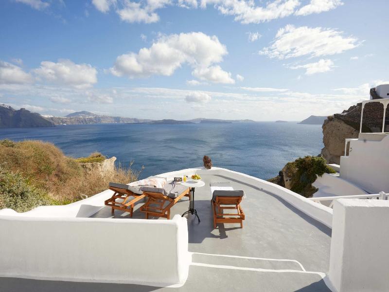 Diamond Luxury Suites image