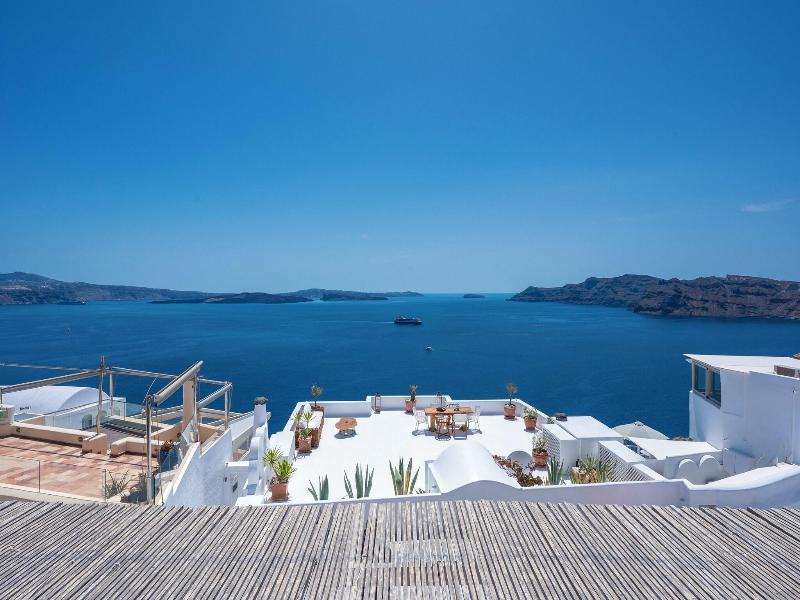 Diamond Luxury Suites image