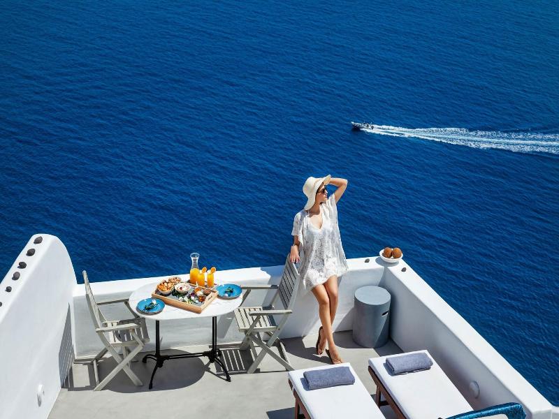 Diamond Luxury Suites image