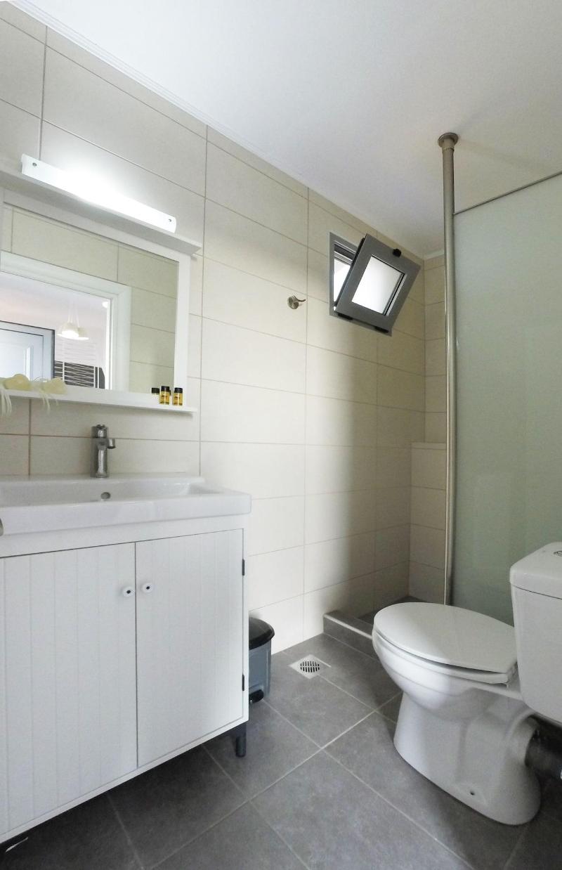 Axos Apartments image