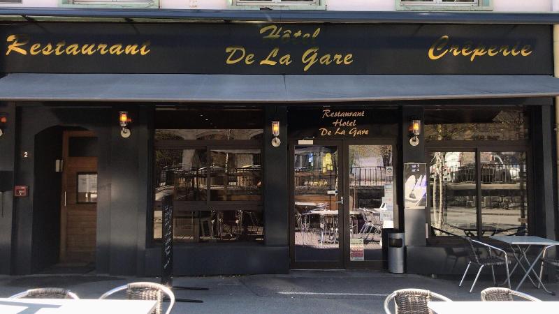 Hotel De La Gare image