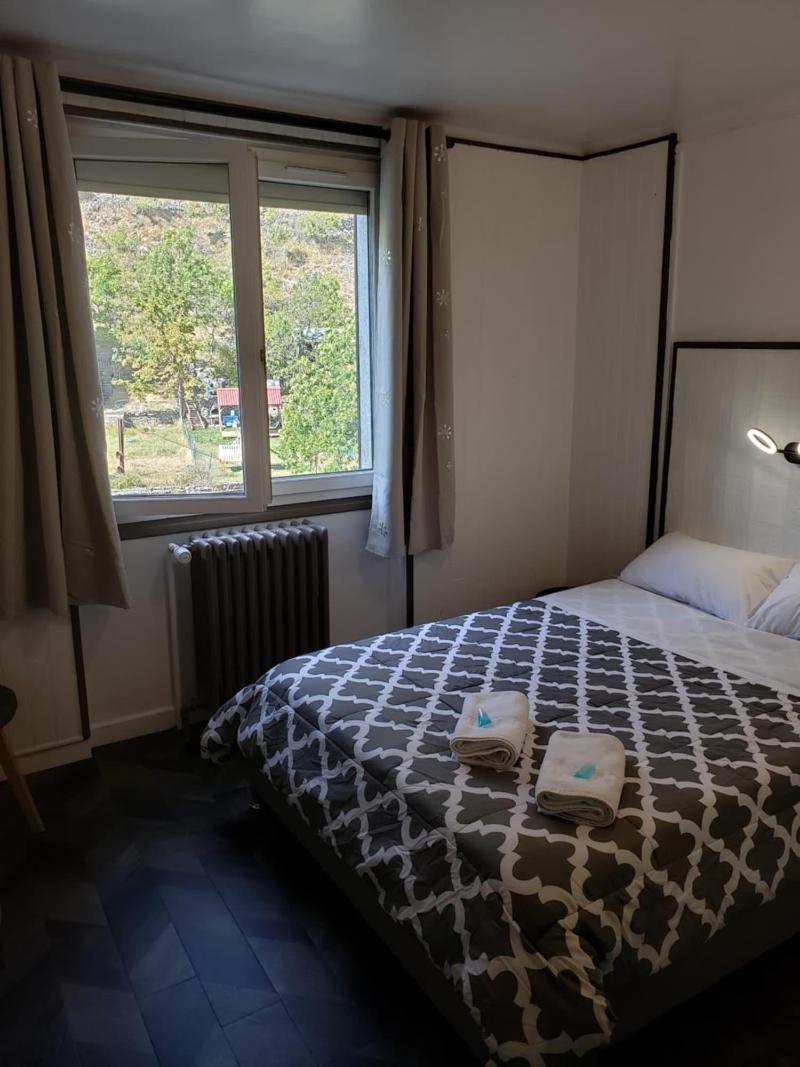 Hotel De La Gare image