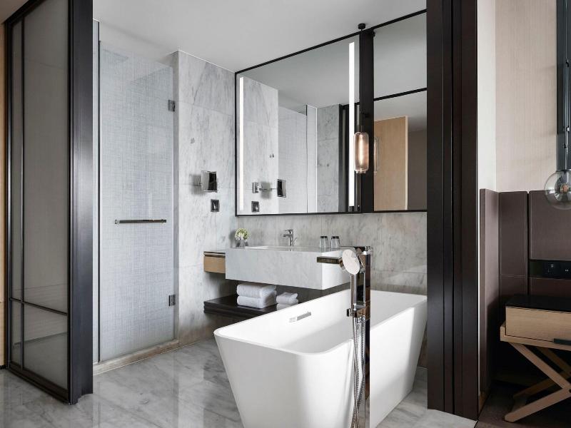Shenyang Marriott Hotel image