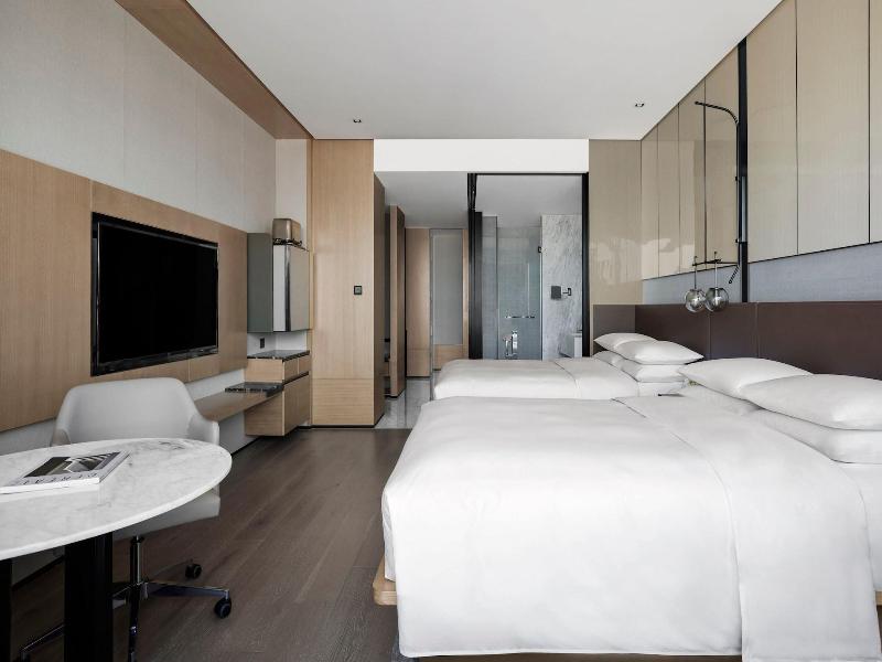 Shenyang Marriott Hotel image
