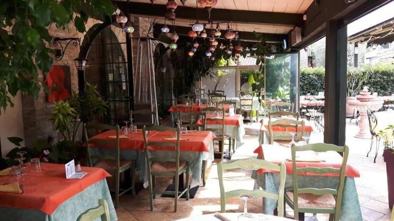 Auberge Les Arômes image