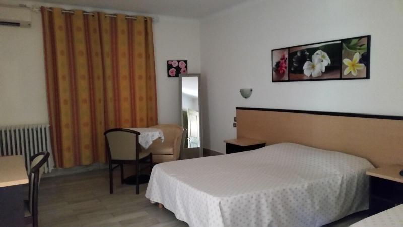 Auberge Les Arômes image