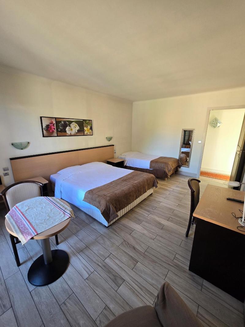 Auberge Les Arômes image