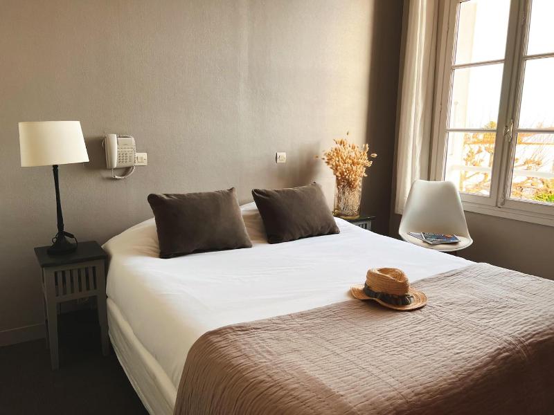 Hôtel Le Chat Botté image