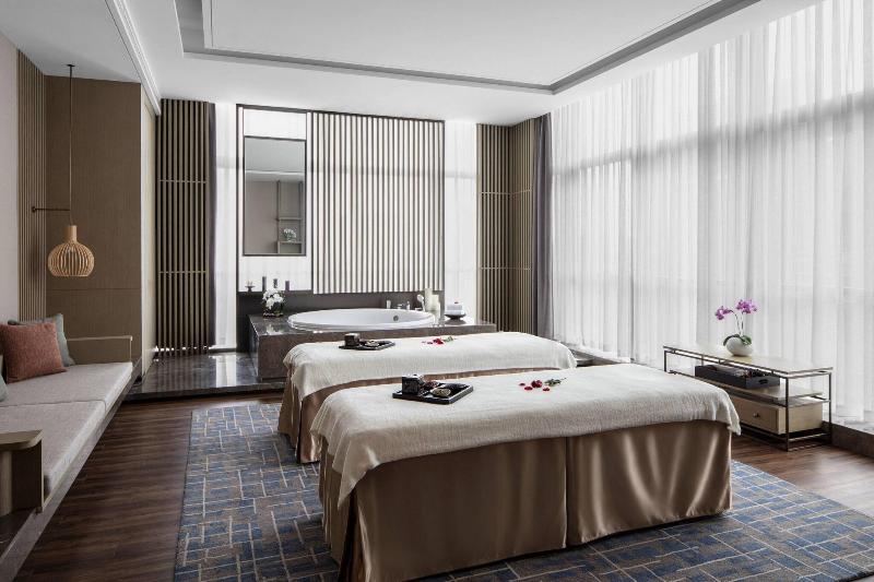 Zhangjiagang Marriott Hotel image