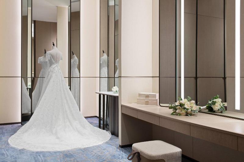 Zhangjiagang Marriott Hotel image