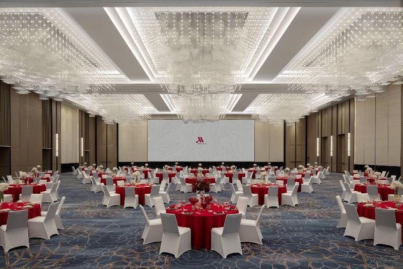 Zhangjiagang Marriott Hotel image