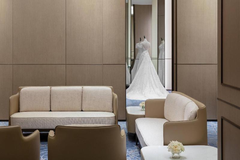 Zhangjiagang Marriott Hotel image