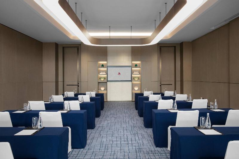 Zhangjiagang Marriott Hotel image
