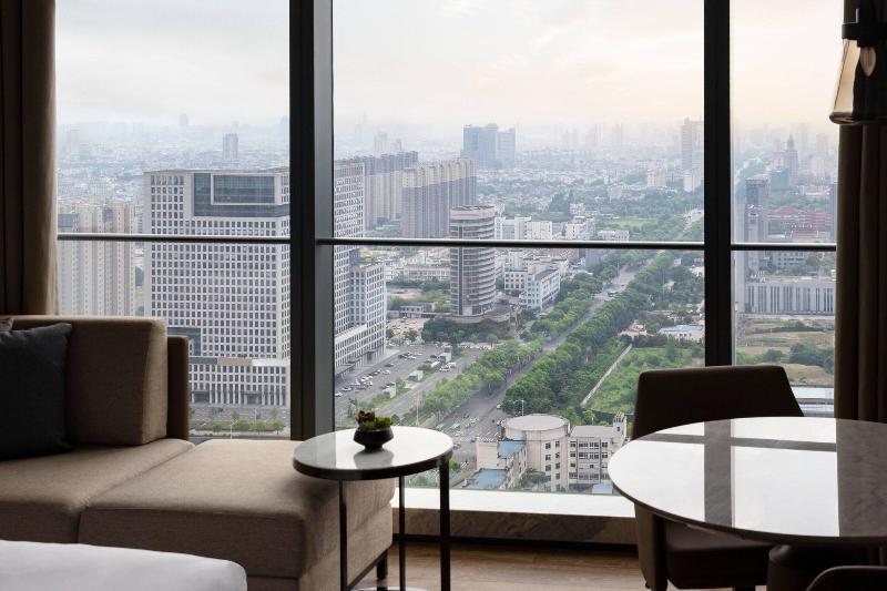 Zhangjiagang Marriott Hotel image