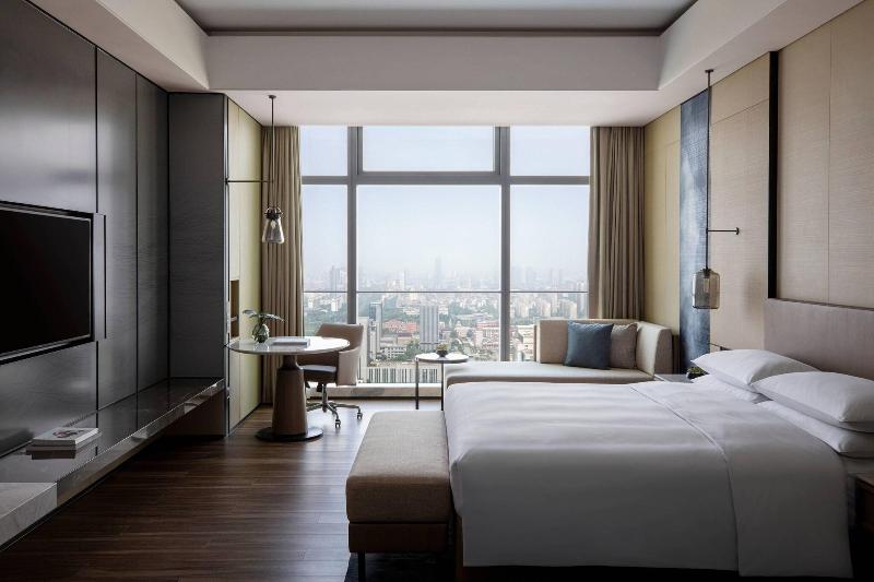 Zhangjiagang Marriott Hotel image