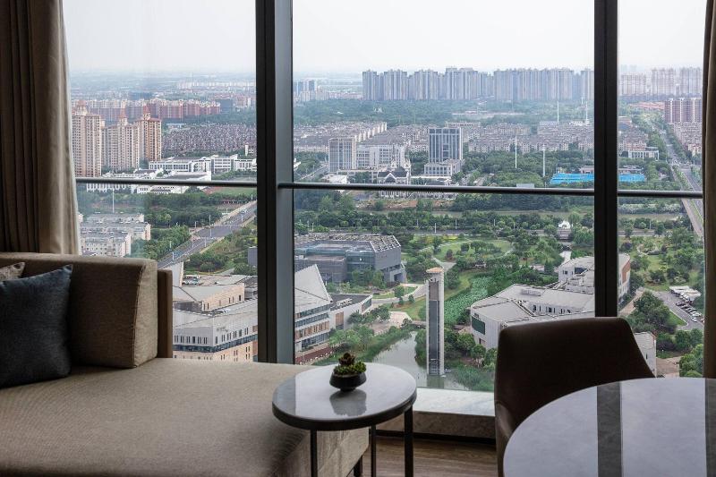 Zhangjiagang Marriott Hotel image