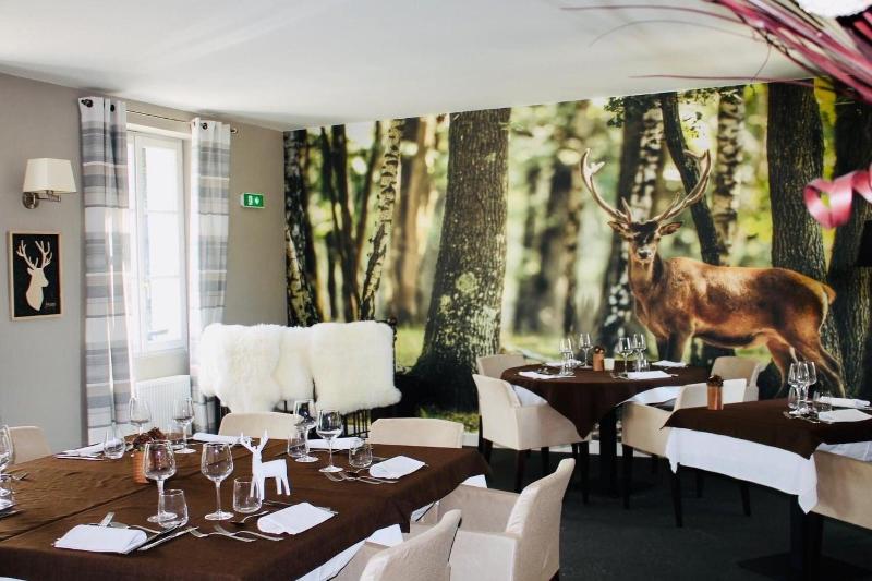 Auberge Du Chasseur image