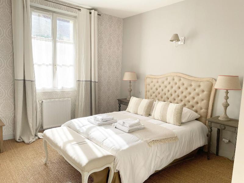 Auberge Du Chasseur image