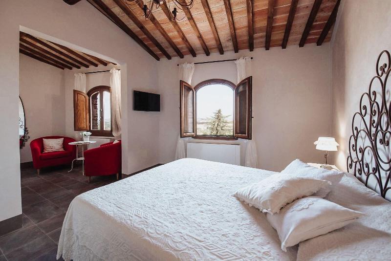 Antica Torre Del Borgo image