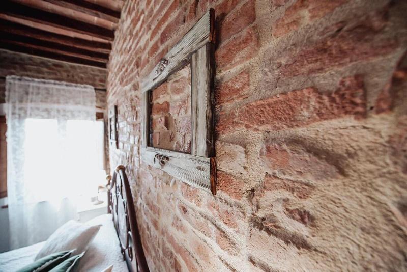 Antica Torre Del Borgo image