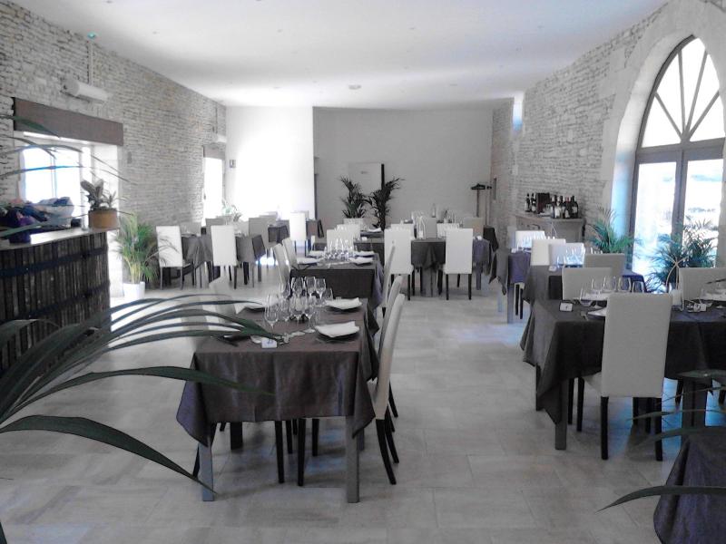Auberge De La Luzerne image