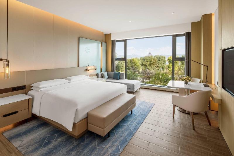 Suining Marriott Hotel image