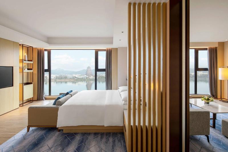 Suining Marriott Hotel image