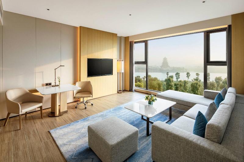 Suining Marriott Hotel image