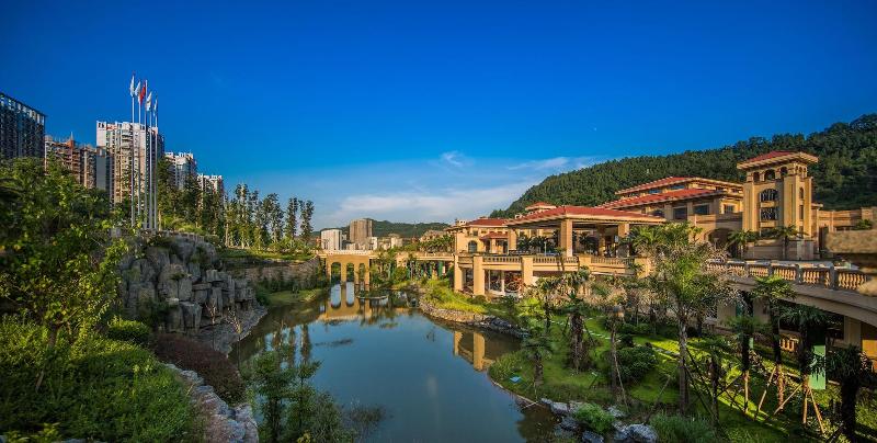 Felton Gloria Grand Hotel Bazhong image