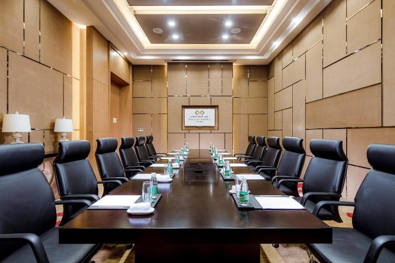Felton Gloria Grand Hotel Bazhong image