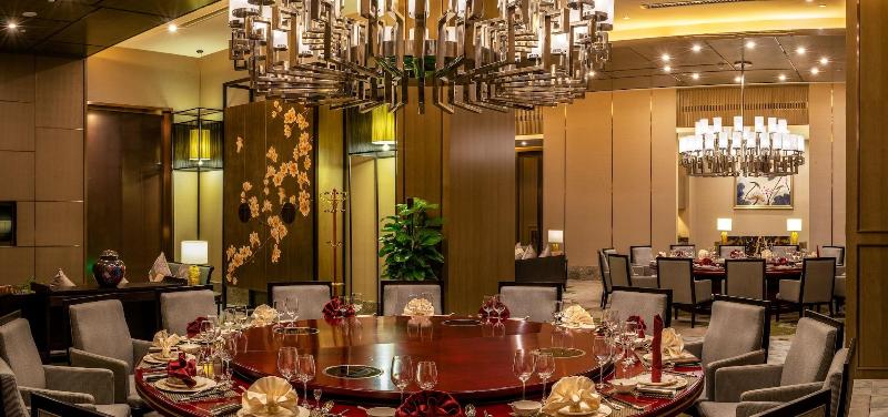 Felton Gloria Grand Hotel Bazhong image