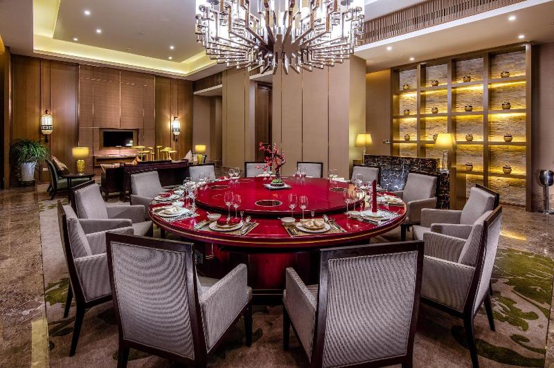 Felton Gloria Grand Hotel Bazhong image