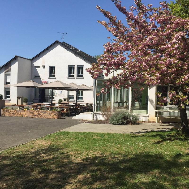 Crjs Et Auberge De Jeunesse image