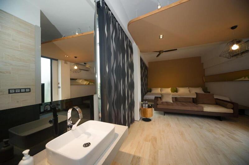 Wan Qu Villa Homestay image