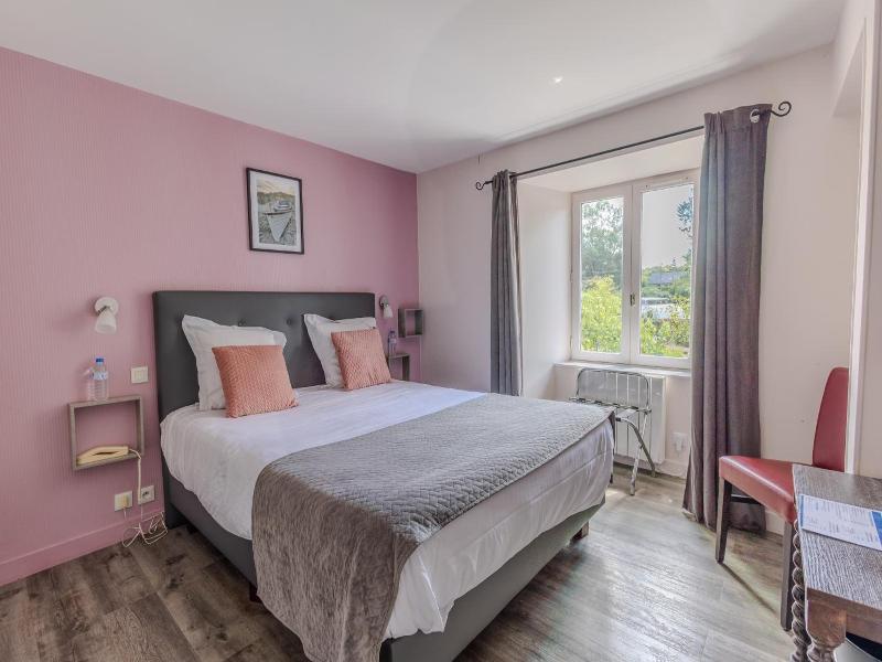 Logis Hotel le Manoir des Portes image