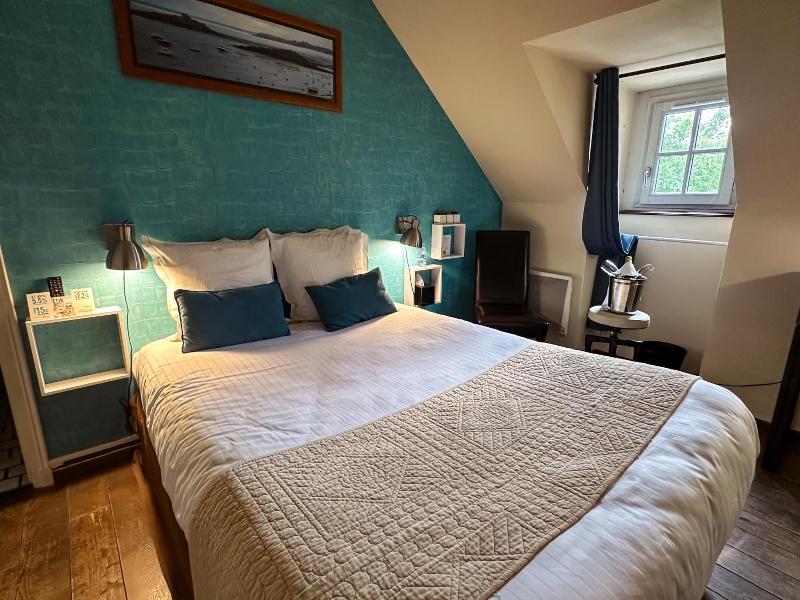 Logis Hotel le Manoir des Portes image
