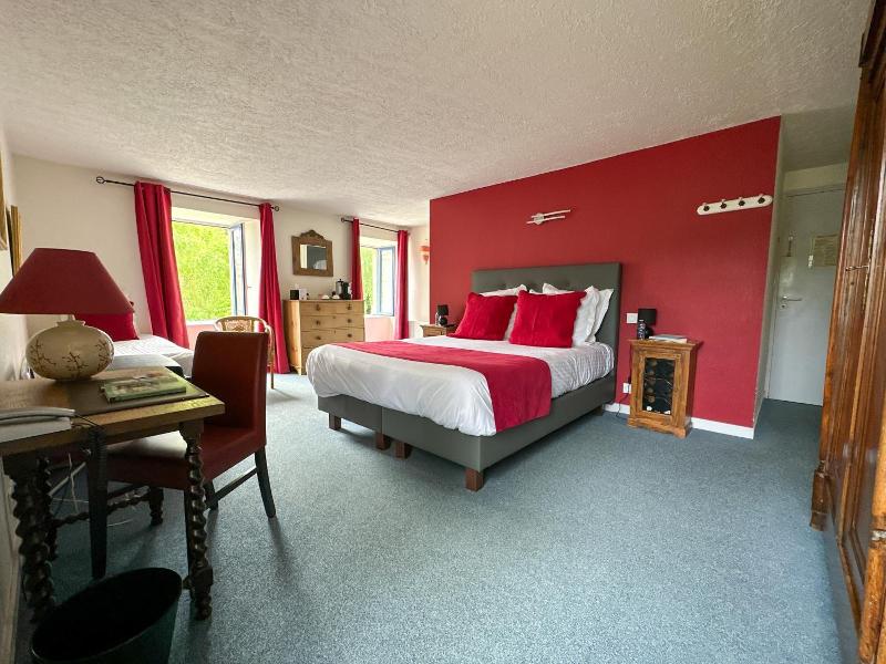 Logis Hotel le Manoir des Portes image