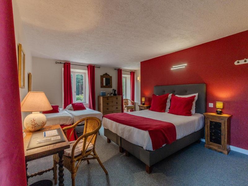 Logis Hotel le Manoir des Portes image