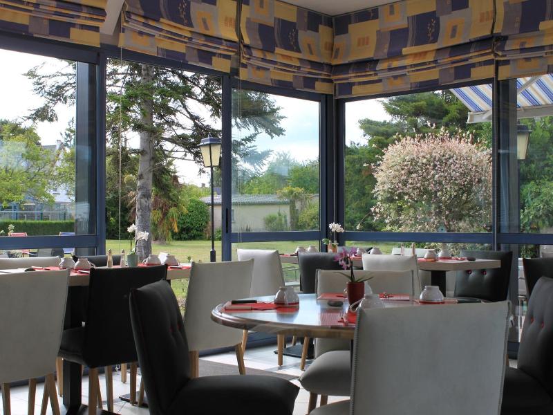 Hotel Des Bains image