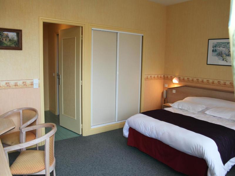 Hotel Des Bains image
