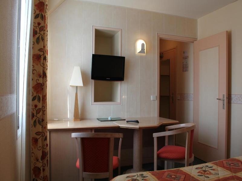 Hotel Des Bains image