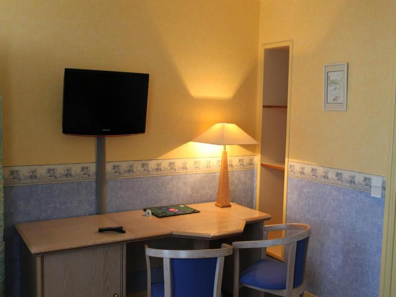 Hotel Des Bains image