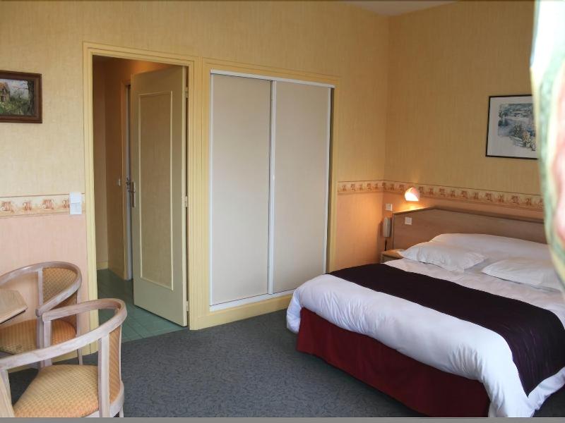 Hotel Des Bains image